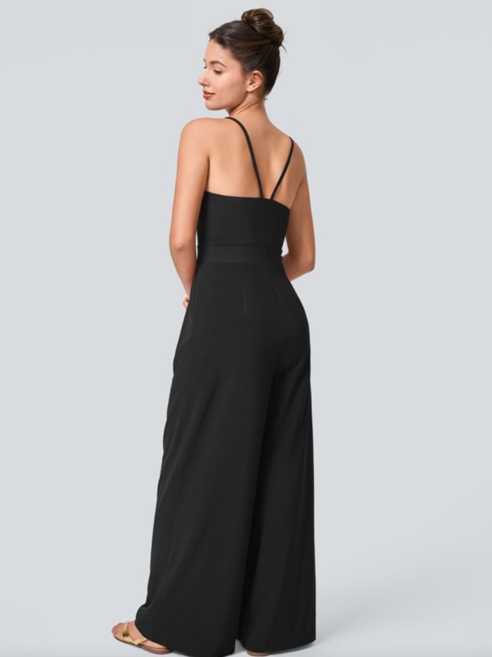 HALARA Breezeful Backless Side Invisible Zipper Pocket Wide Leg Jumpsuit - Picture 2 of 11